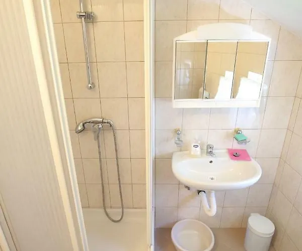 Appartement Paleka *