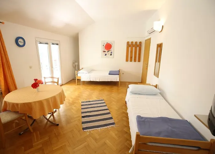 Appartement Paleka *
