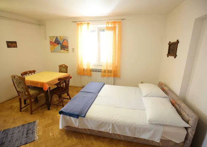 Appartement Paleka Petrcane