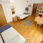 Paleka *