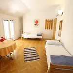 Διαμέρισμα Paleka *