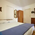 Paleka Διαμέρισμα *