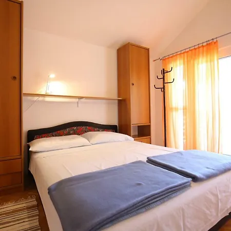 Paleka Apartment Petrcane