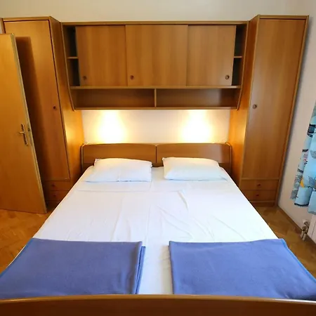 Paleka Apartment Petrcane