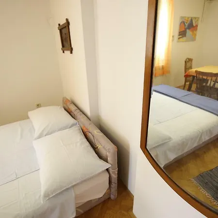 Paleka Apartmán *