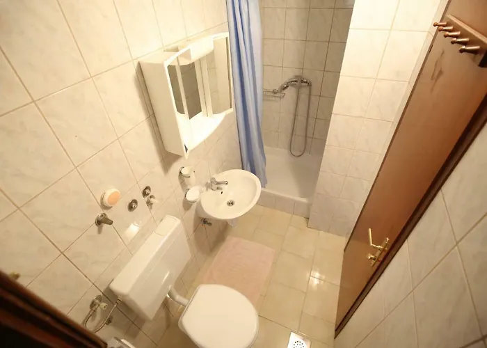 Paleka * Петрчане