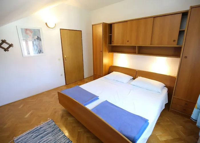 Paleka Апартаменты Петрчане