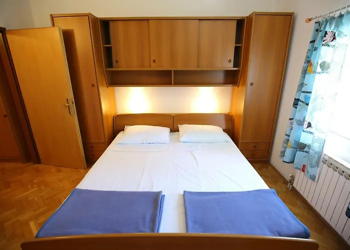 Paleka Апартаменты Петрчане