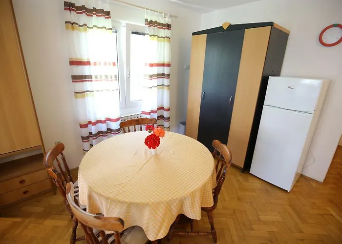 Paleka Апартаменты Петрчане