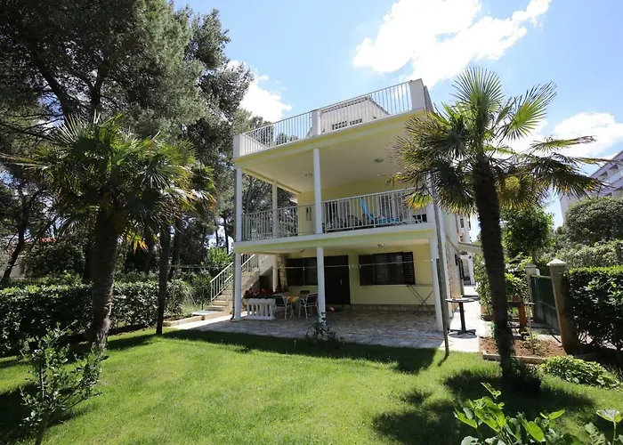 Paleka Петрчане